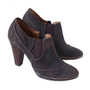 Sofft Simola Western Suede Ankle Boot